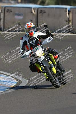 media/Sep-21-2025-TrackDaz (Sun) [[277c75b276]]/B Group/220pm (Turn 6)/